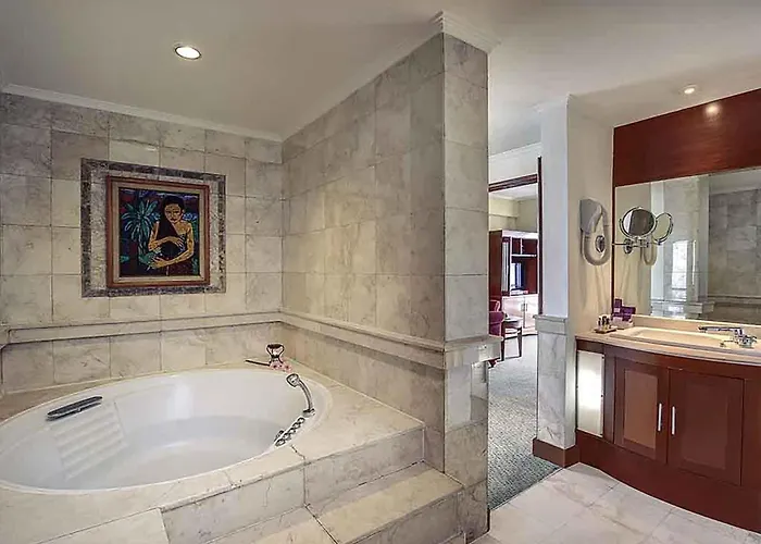 Mercure Jakarta Kota